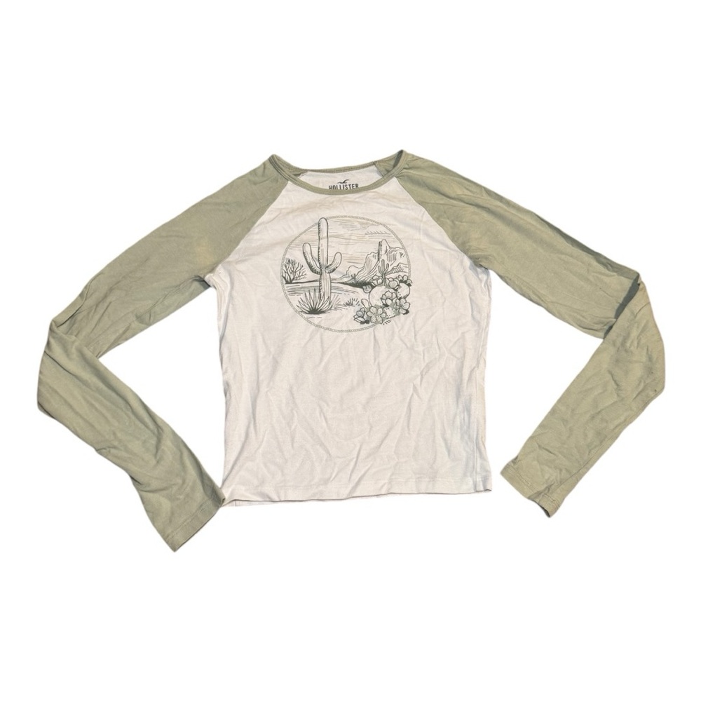Hollister Small Crop top Graphic Tee